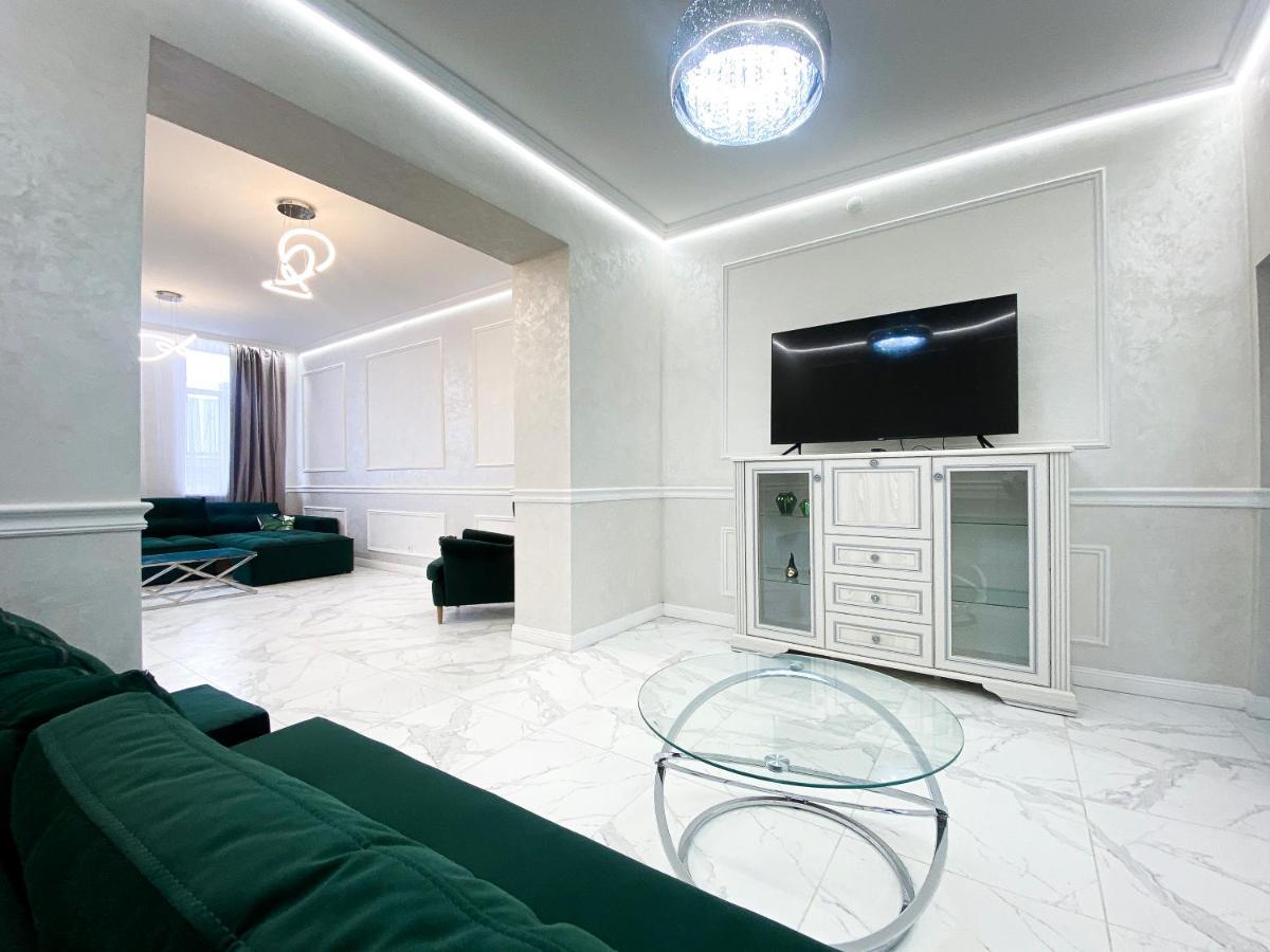 Tamanska Apartments Lvov Exteriér fotografie